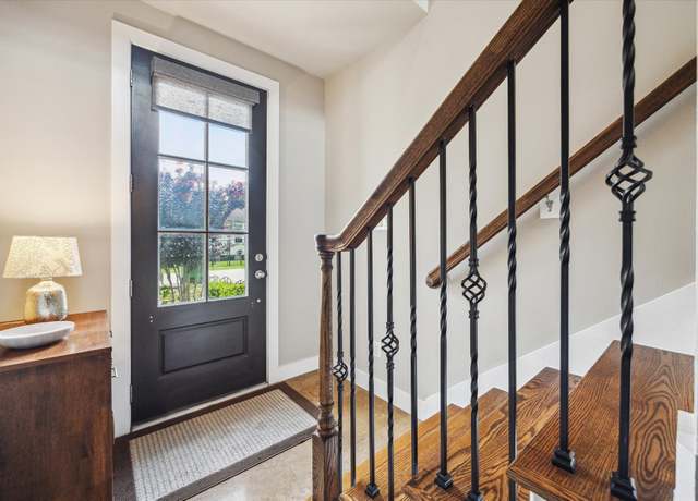 Property at 4102 Marina St, Houston, TX 77007, 3 beds, 3.5 baths