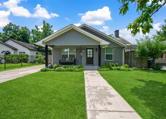Property at 1450 Elliott St, Houston, TX 77023, 3 beds, 2 baths