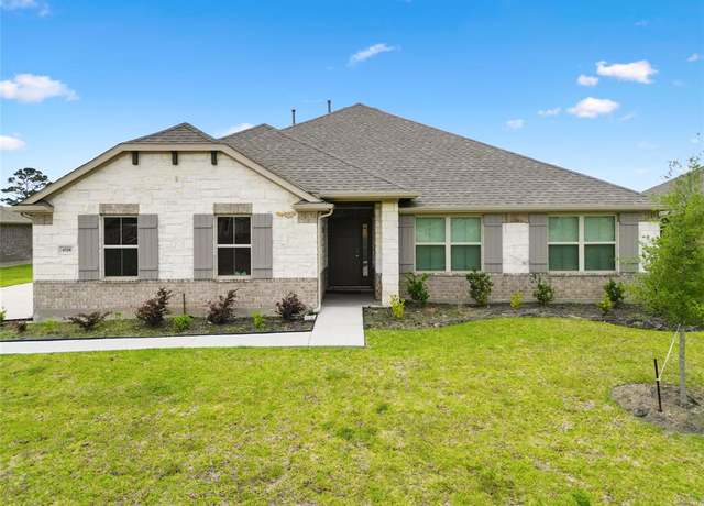 Property at 4320 Leslies Way, Dickinson, TX 77539, 4 beds, 3 baths