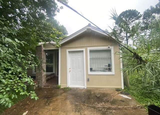 Property at 5106 Malmedy Rd, Houston, TX 77033, 3 beds, 1.5 baths