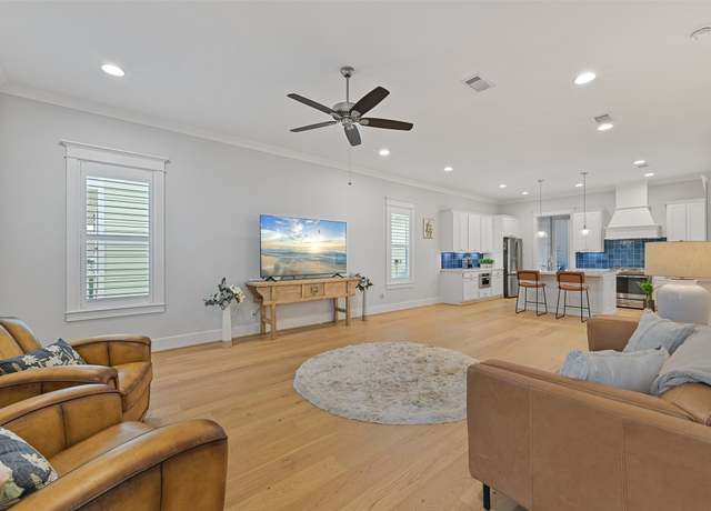 Property at 11 Caravelle Ct, Galveston, TX 77554, 3 beds, 2.5 baths