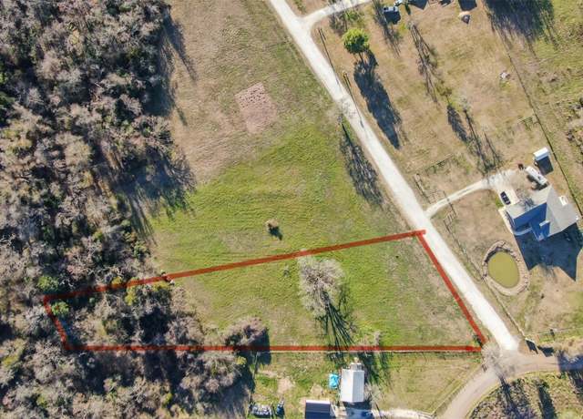 Property at 231 Dewey Ln, Franklin, TX 77856