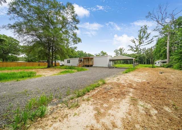 Property at 14393 Tower Glen Ln, Conroe, TX 77306, 3 beds, 2 baths