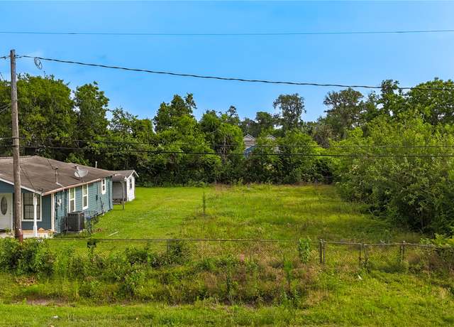 Property at 780 Fair St, Houston, TX 77088