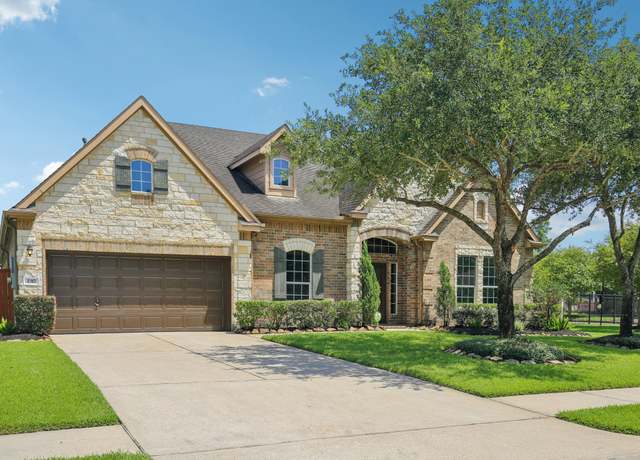 Property at 2317 Scarlatti Dr, Pearland, TX 77581, 3 beds, 3 baths