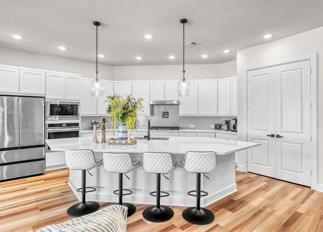 Property at 960 Terlingua Creek Dr, Conroe, TX 77304, 4 beds, 3.5 baths