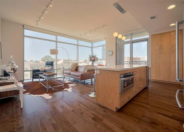 Property at 2207 Bancroft St #604, Houston, TX 77027, 2 beds, 2 baths