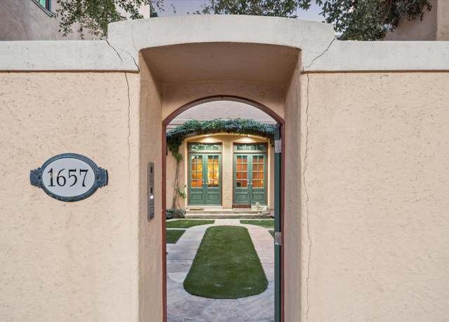 Property at 1657 Banks St, Houston, TX 77006, 3 beds, 4.5 baths