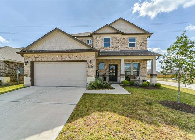 Property at 356 Selah Ct, Alvin, TX 77511, 5 beds, 3.5 baths