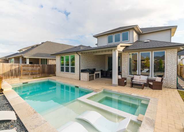 Property at 9214 Trimble Landing Dr, Tomball, TX 77375, 5 beds, 4 baths