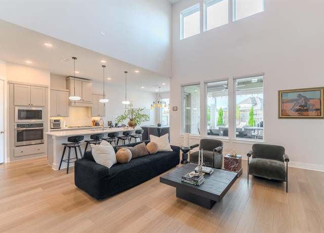 Property at 9214 Trimble Landing Dr, Tomball, TX 77375, 5 beds, 4 baths