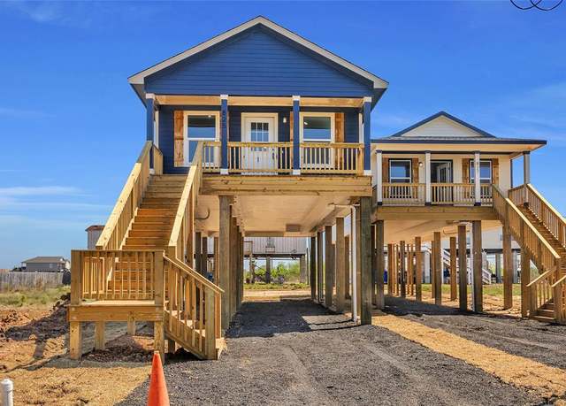 Property at 825 22nd St, San Leon, TX 77539, 2 beds, 2 baths