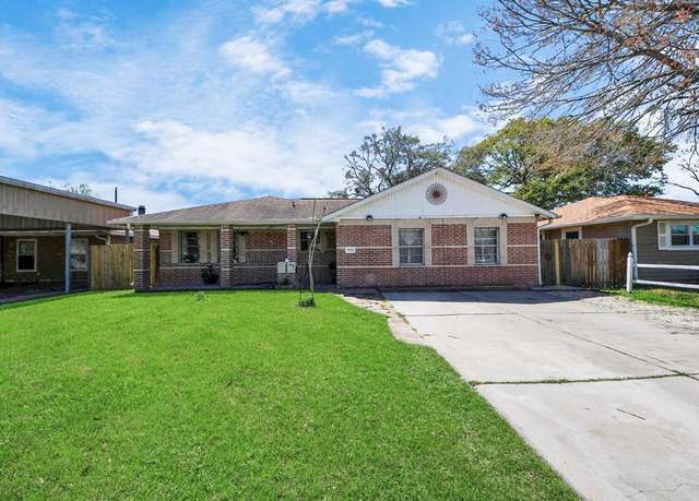 Property at 9926 Caffrey St, Houston, TX 77075, 4 beds, 1.5 baths