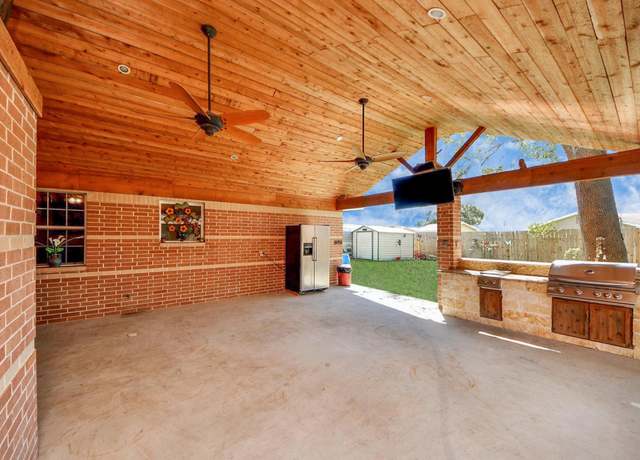 Property at 9926 Caffrey St, Houston, TX 77075, 4 beds, 1.5 baths
