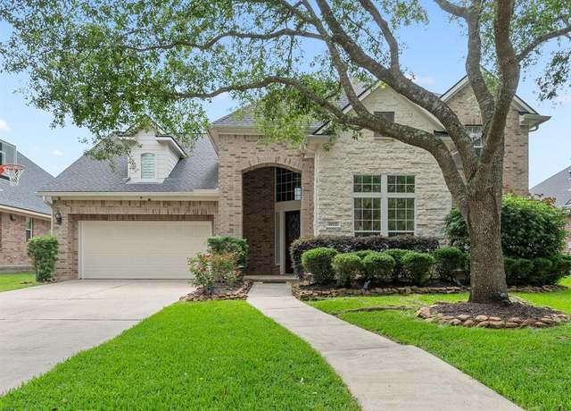 Property at 19727 Sage Tree Trl, Humble, TX 77346, 5 beds, 3.5 baths