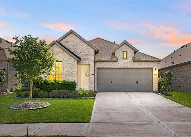 Property at 2715 Chestnut Oak Cir, Brookshire, TX 77494, 3 beds, 2 baths