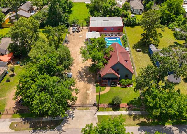 Property at 120 Rebecca St, Houston, TX 77022, 3 beds, 2 baths