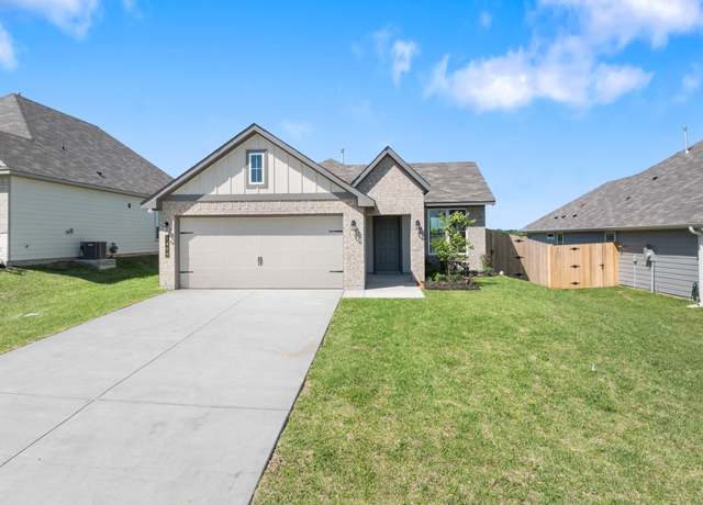 Property at 1409 Whitney Ln, Brenham, TX 77833, 3 beds, 2 baths