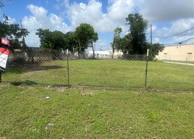 Property at 2002 Telephone Rd, Houston, TX 77023