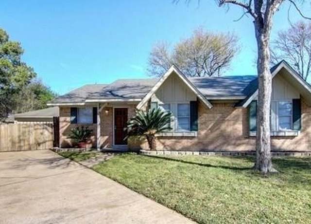 Property at 6018 Weeping Willow Rd, Houston, TX 77092, 3 beds, 2 baths