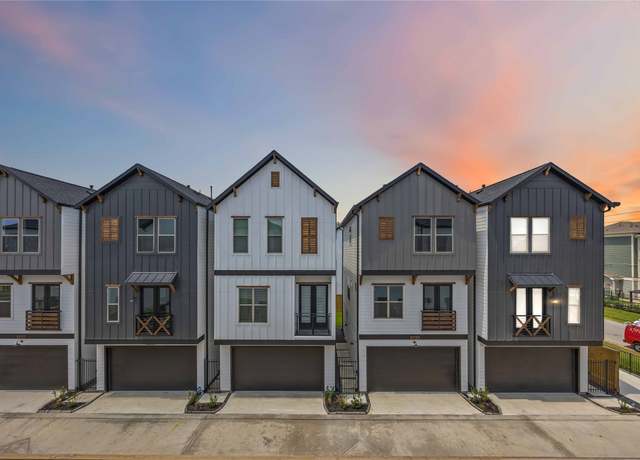Property at 1945 Johanna Dr, Houston, TX 77055, 3 beds, 3.5 baths