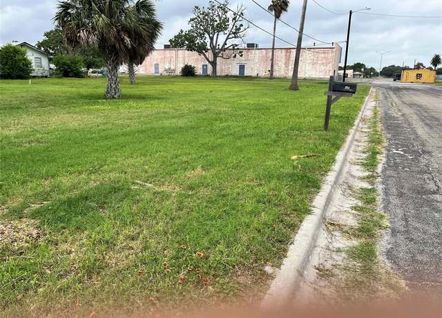 Property at 235 E Stoddard Ave, Aransas Pass, TX 78336