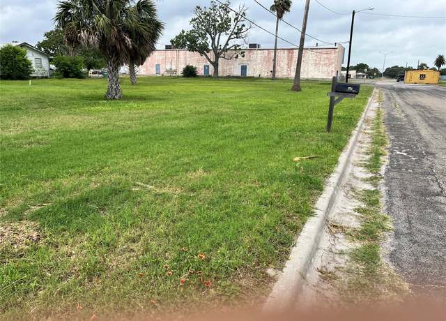 Property at 235 E Stoddard Ave, Aransas Pass, TX 78336