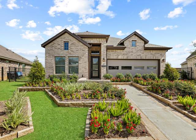 Property at 18110 Scarlet Hummingbird Ct, Conroe, TX 77302, 4 beds, 3 baths