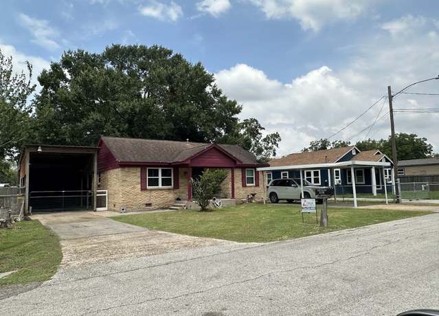 Property at 2710 Flowers St, Pasadena, TX 77503, 2 beds, 1 bath