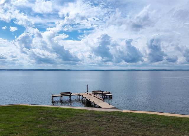 Property at 445 Carolcrest Ln #321, Livingston, TX 77351, 2 beds, 1.5 baths