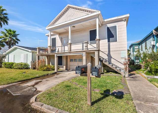 Property at 4322 Avenue R 1/2, Galveston, TX 77550, 4 beds, 3 baths