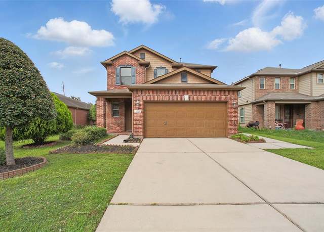 Property at 11707 Newel Elm St, Houston, TX 77038, 3 beds, 2.5 baths
