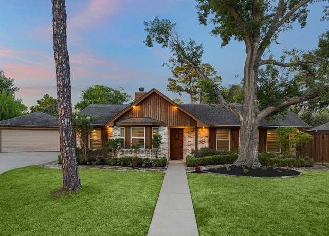 Property at 12706 Westhorpe Dr, Houston, TX 77077, 3 beds, 2.5 baths