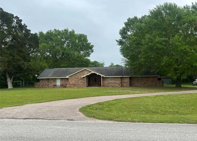 Property at 22010 Buescher Rd, Tomball, TX 77377, 4 beds, 2.5 baths