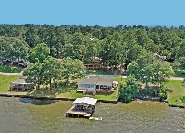 Property at 311 Harbor Dr, Onalaska, TX 77360, 3 beds, 3 baths