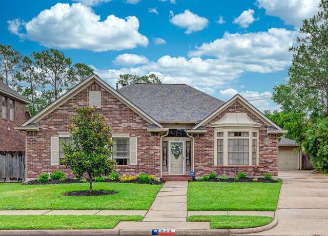 Property at 838 Prairie Brook Ct, Houston, TX 77062, 3 beds, 2 baths