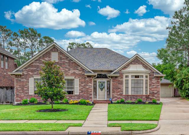 Property at 838 Prairie Brook Ct, Houston, TX 77062, 3 beds, 2 baths