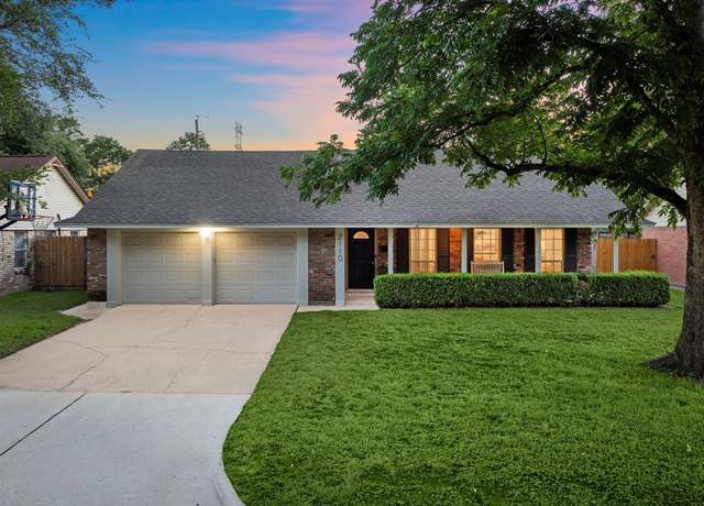 Property at 2110 Wilde Rock Way, Houston, TX 77018, 3 beds, 2 baths