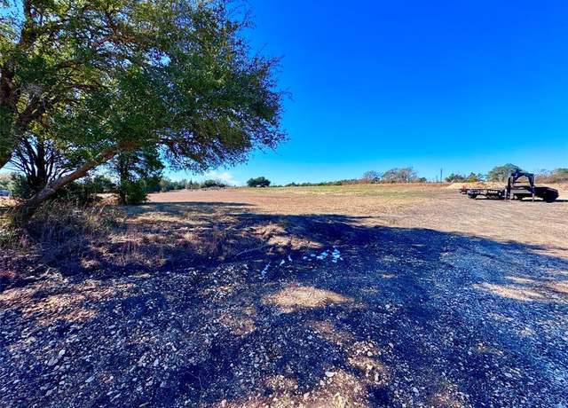 Property at 109 Compound Ln, Round Top, TX 78954
