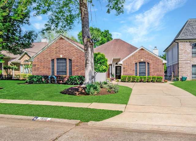 Property at 1810 Mayweather Ln, Richmond, TX 77406, 3 beds, 2 baths