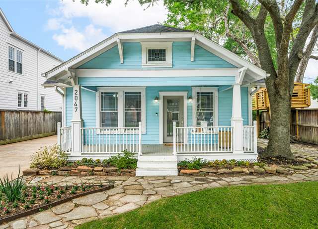 Property at 2047 Harvard St, Houston, TX 77008, 3 beds, 2 baths