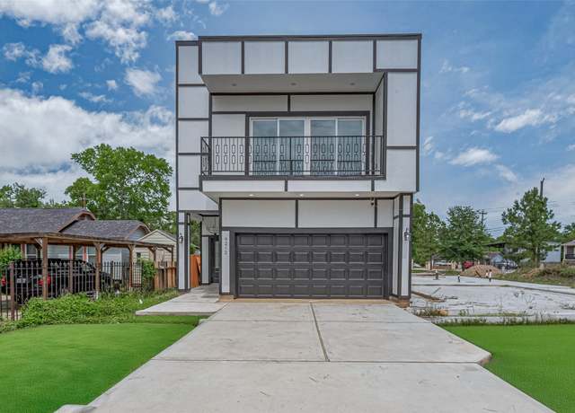 Property at 9212 Arvin St, Houston, TX 77028, 3 beds, 3.5 baths