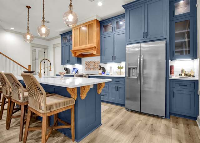 Property at 2906 Shady Ln, Crystal Beach, TX 77650, 4 beds, 3 baths