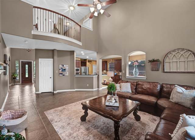 Property at 5806 Wilton St, Pearland, TX 77584, 4 beds, 3.5 baths