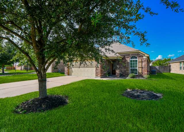 Property at 19002 Windy Stone Dr, Houston, TX 77084, 3 beds, 2 baths
