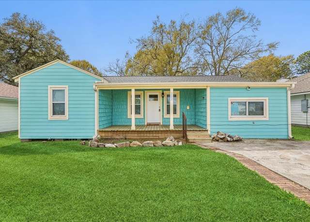 Property at 203 N 21st St, Nederland, TX 77627, 3 beds, 1.5 baths