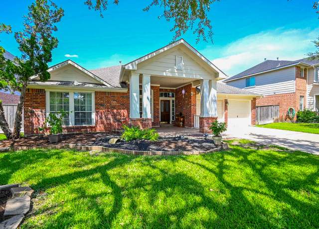 Property at 1326 Terrace View Dr, Sugar Land, TX 77479, 3 beds, 2 baths