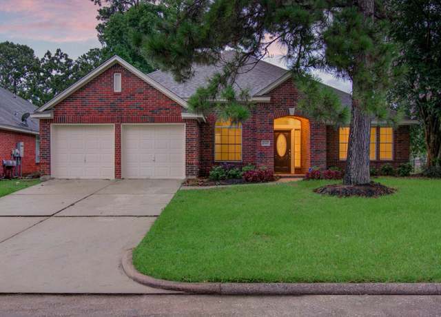 Property at 18327 Bluewater Cove Dr, Humble, TX 77346, 4 beds, 2 baths