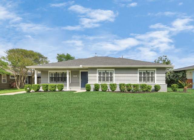 Property at 1010 Prince St, Houston, TX 77008, 4 beds, 3 baths