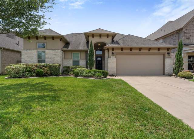 Property at 20123 Cascading Falls Blvd, Cypress, TX 77433, 4 beds, 2.5 baths